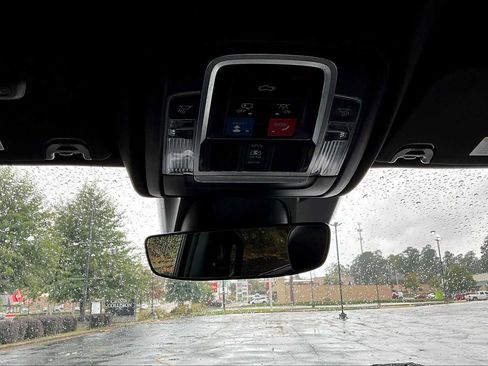 Used 2022 RAM 1500 Limited image 65