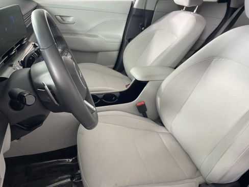 Used 2024 Hyundai Kona SEL image 19