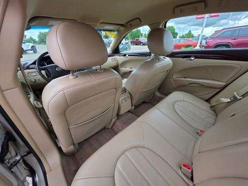 Used 2009 Buick Lucerne CXL FWD image 13