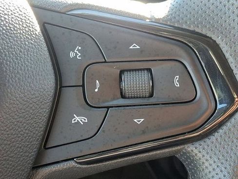 Used 2024 Chevrolet Trax LT image 21