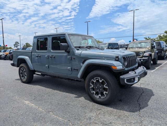 New 2026 Jeep Gladiator Sport AWD/4WD image 2