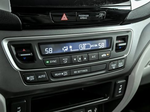 Used 2018 Honda Ridgeline RTL-T image 26