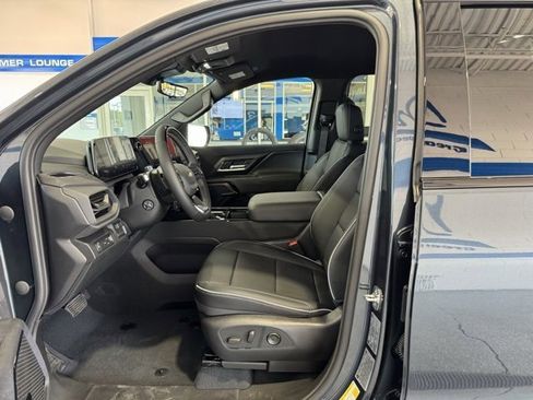 New 2026 Chevrolet Silverado EV LT image 7