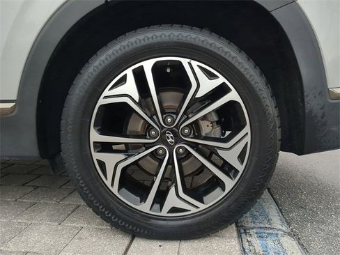 Used 2020 Hyundai Santa Fe Limited image 33