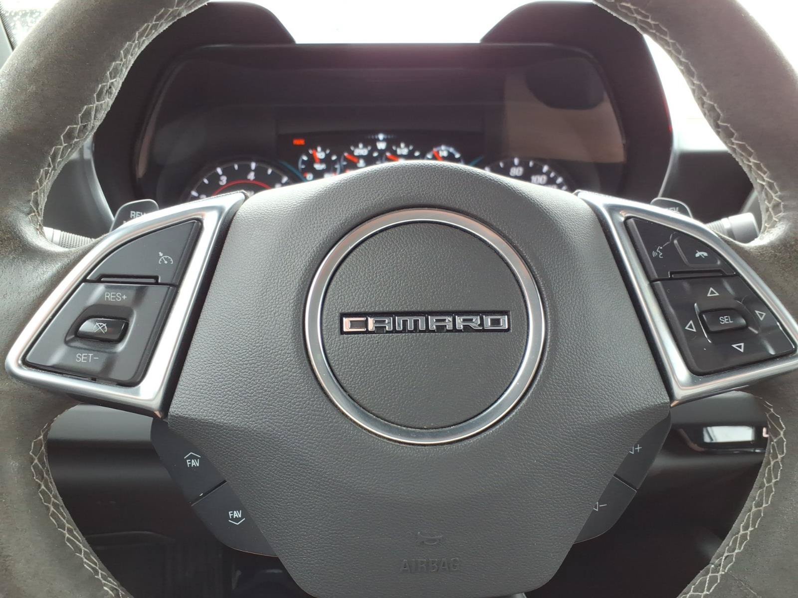 Used 2017 Chevrolet Camaro SS RWD image 18