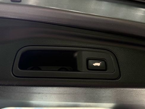 Used 2017 Honda Pilot EX-L image 18