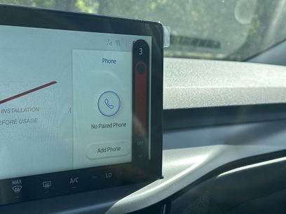 New 2025 Ford Escape SE