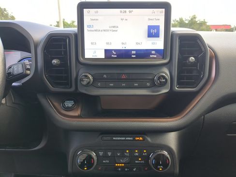 Used 2023 Ford Bronco Sport Outer Banks w/ Tech Package AWD/4WD image 21