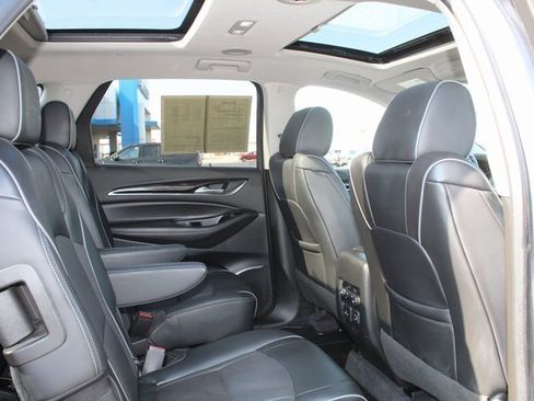 Used 2020 Buick Enclave Avenir w/ Avenir Technology Package image 21