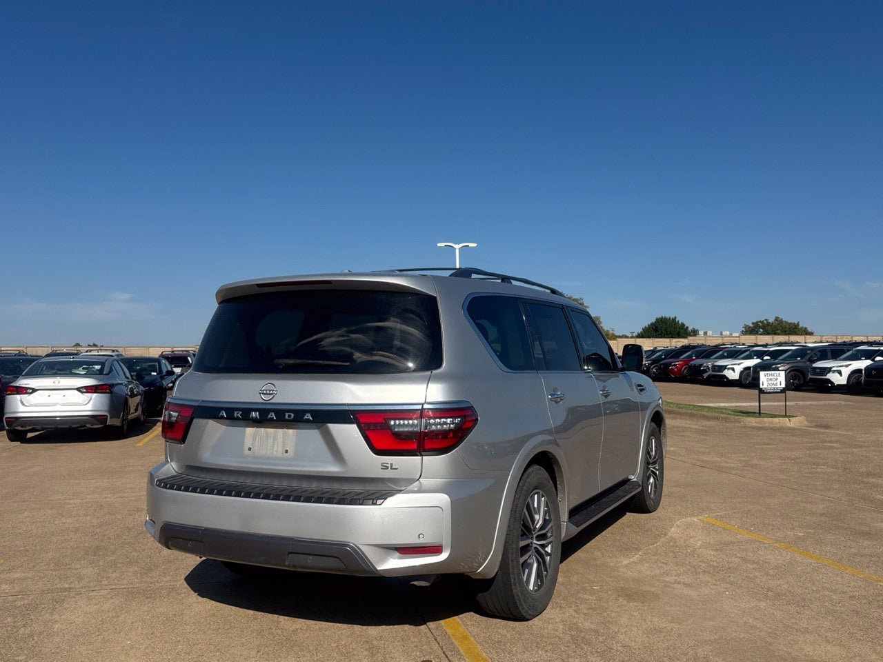 Certified 2023 Nissan Armada SL w/ Captain's Chairs Package AWD/4WD image 23