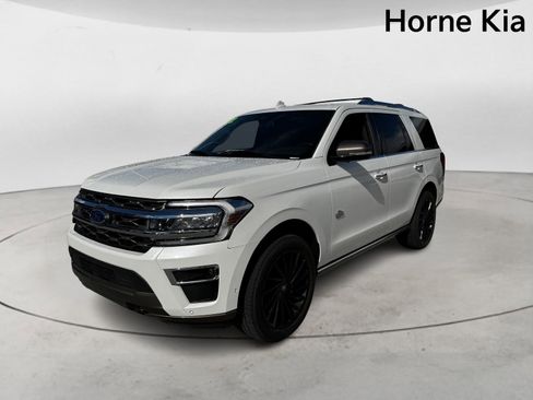 Used 2022 Ford Expedition King Ranch image 7