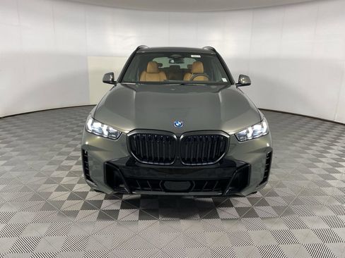 New 2026 BMW X5 xDrive50e image 5