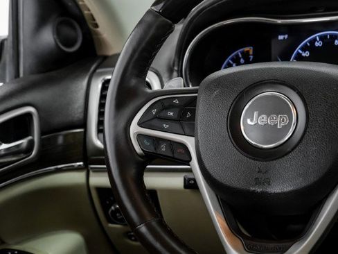 Used 2015 Jeep Grand Cherokee Overland RWD image 14