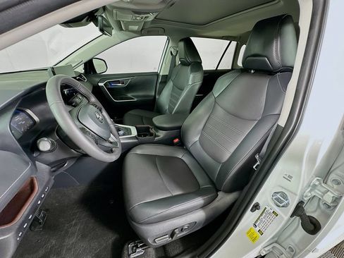Certified 2025 Toyota RAV4 Limited w/ Weather Package AWD/4WD image 20
