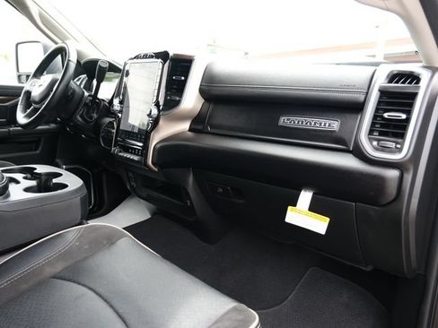 Used 2024 RAM 2500 Laramie w/ Safety Group AWD/4WD image 32