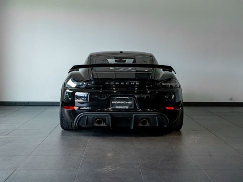 Used 2020 Porsche 718 Cayman GT4 RWD image 6