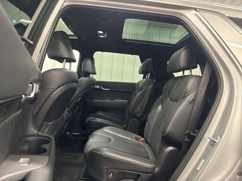 Used 2024 Hyundai Palisade Calligraphy image 19