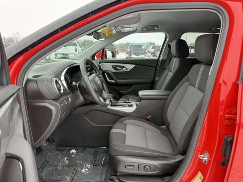 Used 2025 Chevrolet Blazer LT image 10