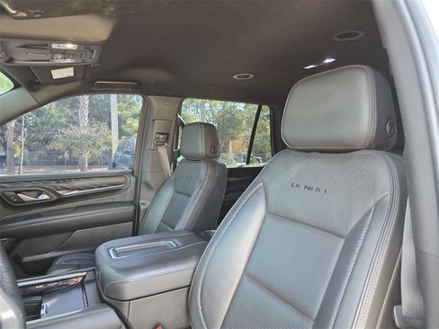 Used 2023 GMC Yukon Denali image 26