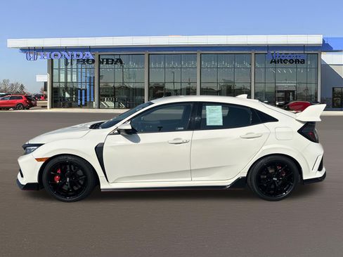 Used 2019 Honda Civic Type R image 2