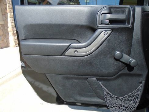 Used 2012 Jeep Wrangler Sport image 27