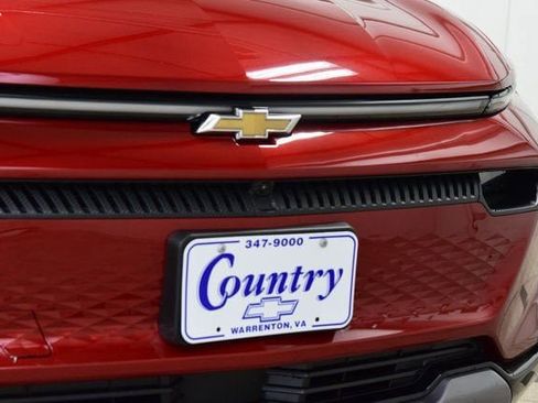 New 2026 Chevrolet Equinox EV LT w/ Convenience Package II FWD image 11