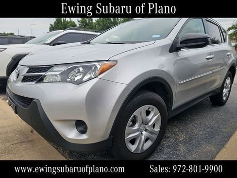 Used 2015 Toyota RAV4 LE FWD image 3