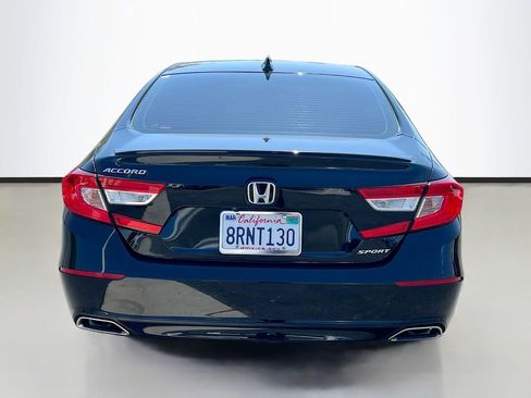 Used 2020 Honda Accord Sport image 6