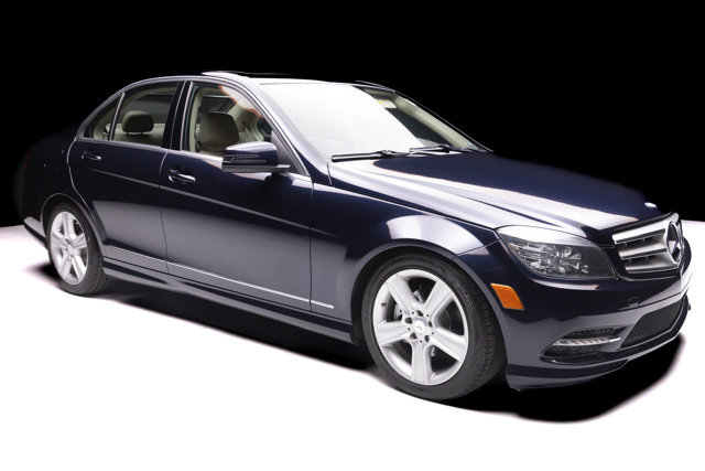 Used 2011 Mercedes-Benz C 300 4MATIC Sedan image 25