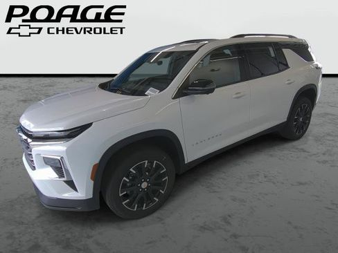New 2026 Chevrolet Traverse LT w/ Sun and Wheel Package AWD/4WD image 1