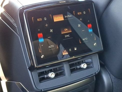 Certified 2026 Cadillac Vistiq Sport AWD/4WD image 9