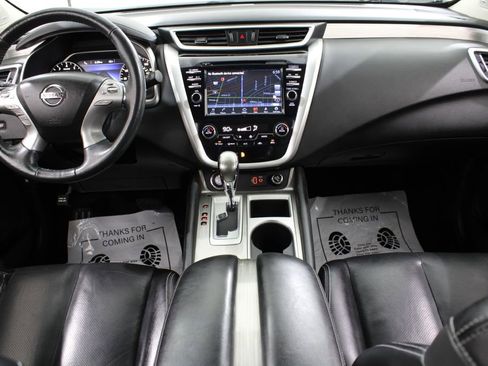 Used 2018 Nissan Murano SL w/ Midnight Edition Package image 2