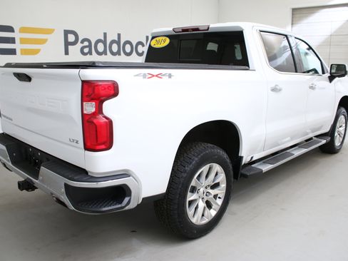 Used 2019 Chevrolet Silverado 1500 LTZ w/ LTZ Plus Package AWD/4WD image 10