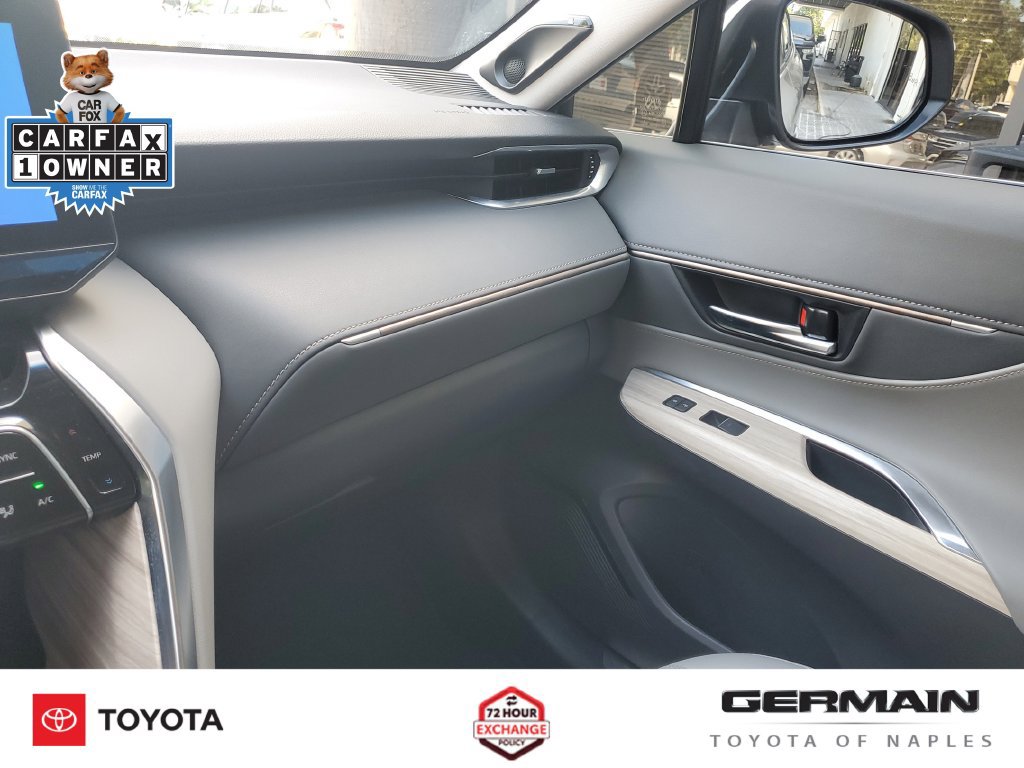 Used 2024 Toyota Venza Limited AWD/4WD image 35