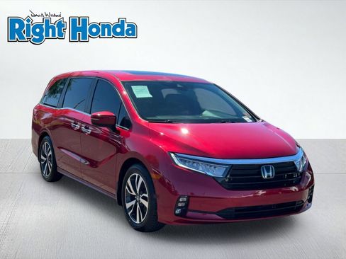 Used 2022 Honda Odyssey Touring image 8