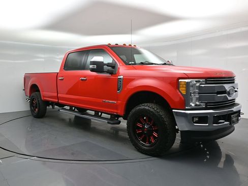 Used 2017 Ford F350 Lariat w/ Lariat Ultimate Package image 56