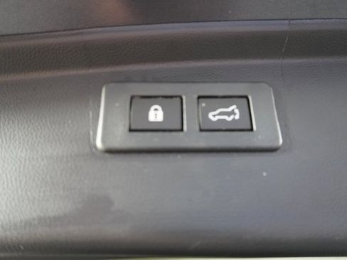 Certified 2024 Subaru Outback Premium image 38