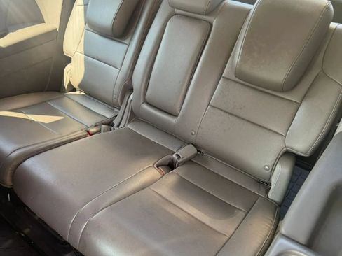 Used 2015 Honda Odyssey Touring image 12