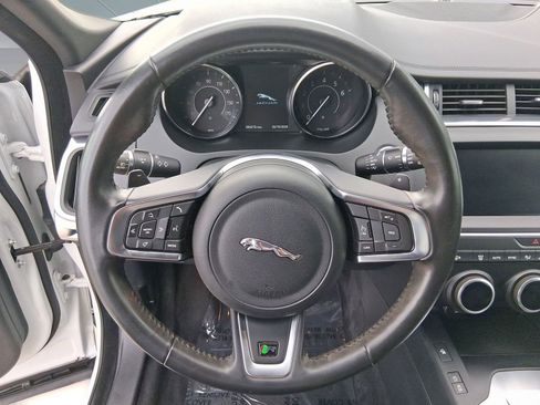 Used 2020 Jaguar E-PACE image 17