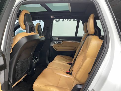 Used 2018 Volvo XC90 T6 Momentum w/ Convenience Package AWD/4WD image 30