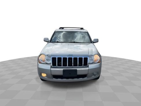 Used 2008 Jeep Grand Cherokee Limited w/ Trailer Tow Group IV AWD/4WD image 3