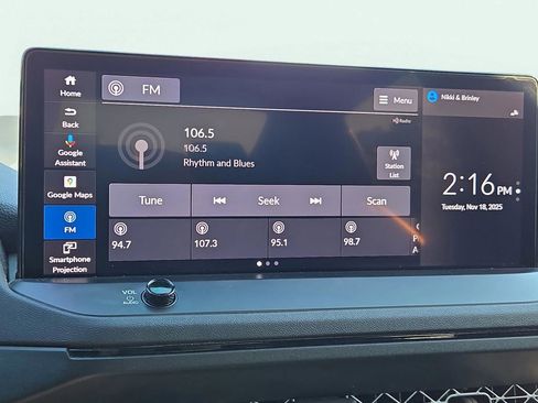 Used 2023 Honda Accord Touring image 28