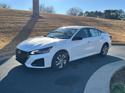 New 2025 Nissan Altima 2.5 S