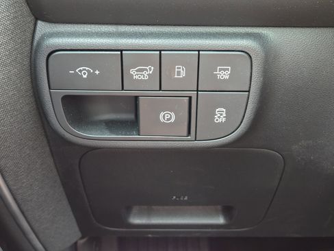 Used 2026 Hyundai Palisade Calligraphy FWD image 25