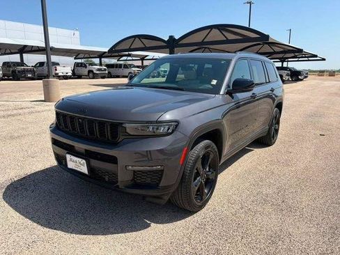Used 2025 Jeep Grand Cherokee L Limited w/ Luxury Tech Group II AWD/4WD image 1