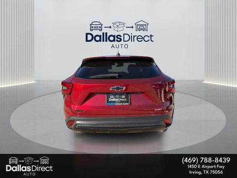 Used 2024 Chevrolet Trax RS w/ Driver Confidence Package image 7