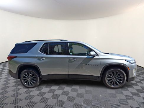 Used 2023 Chevrolet Traverse RS AWD/4WD image 7