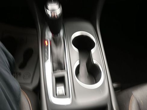 Used 2019 Chevrolet Equinox LT image 11