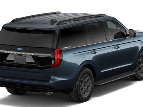 New 2027 Ford Expedition Active AWD/4WD image 4