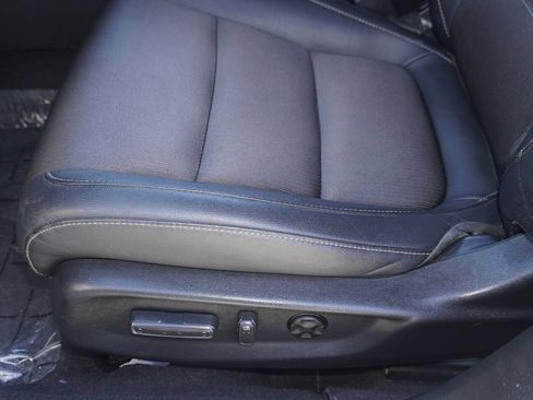 Used 2019 Honda Accord Sport image 12